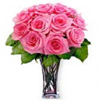 One dozen long-stem Pink Roses and a round vase. A unique combination of breatht...