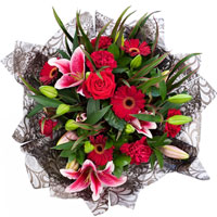 Gift someone you love this Impressive Bouquet of M...