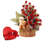 Attractive Hamper of Love Finzy