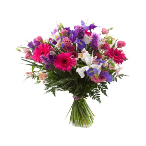 Give this bouquet to show your love for that speci......  to Nova friburgo