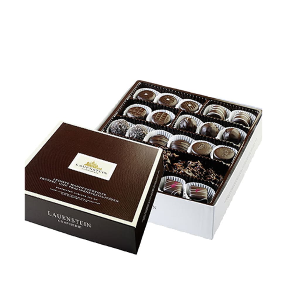 Dont forget to spoil the chocolate fiends in your life with this beautiful hampe...