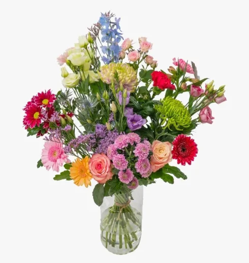 A flower bouquet that embodies contemporary beauty. The arrangement includes lon...