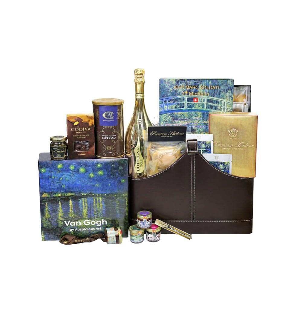 The Reign Gift Hamper G34 is a lovely way to celeb......  to Wang Tau Hom_HongKong.asp