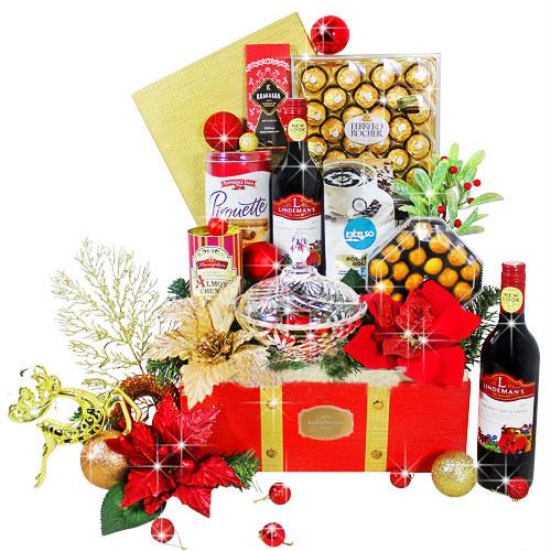 Festive Gift Hamper of Wine And Goodies