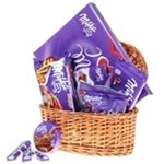 Classical Alpine Feast Coffret Wicker Basket<br>