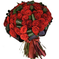 Bouquet of 45 red roses for a special gift of flowers chosen. Surprise bouquet o...