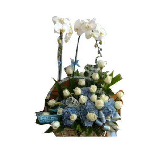The flower bouquet in pearl white and fuchsia is a...