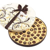 Delight your loved ones with this Enchanting Choco...