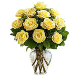 This Bright arrangement features 19 yellow Roses and 10 alstramery. All the flow...
