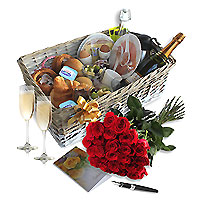 Alluring Festive Breakfast Basket