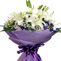6 white lilies, match baby's breath, forget-me-not......  to flowers_delivery_foshan_china.asp
