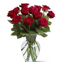 Outstanding in quality and style, these Cheerful P......  to flowers_delivery_luzhou_china.asp