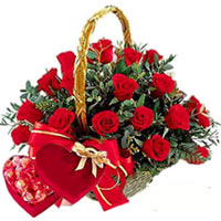 Gift someone close to your heart this Gorgeous Pur......  to flowers_delivery_tongren_china.asp