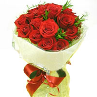 18 red roses, match greenery, bouquet.......  to flowers_delivery_atushi_china.asp