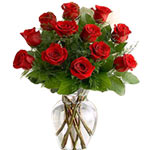 12 red roses with green stuff in a glass vase.......  to flowers_delivery_ezhou_china.asp
