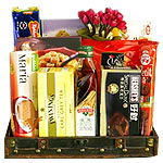 Pamper your loved ones by sending them this Classi......  to putian_florists.asp