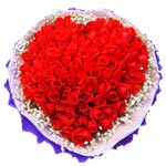 Impress someone with this Magnificent Arrangement ......  to jiande