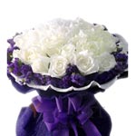 Gift your beloved this Striking Assemble of One Do......  to flowers_delivery_wulanhaote_china.asp