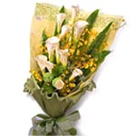 Order this Stylish All in My Heart Floral Bouquet ......  to flowers_delivery_nanyang_china.asp