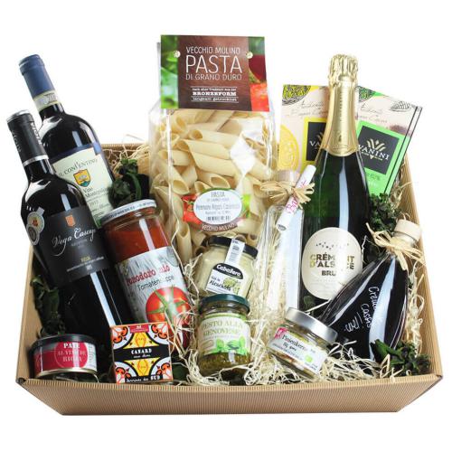 This hamper is a perfect present for all food love......  to flowers_delivery_duisburg_germany.asp