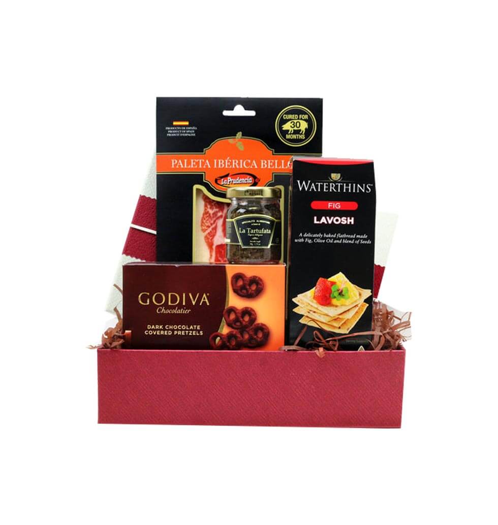 Our Gift Hamper A4 contains items which are best f......  to flowers_delivery_cheung sha wan_hongkong.asp