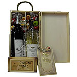 Radiant Golden Expressions Gift Hamper of Red N White Wine