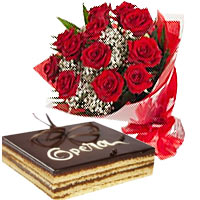 Energetic Bundle of Twelve Red Roses N Black Forest Cake