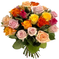 Designer Bunch of Mixed Shades Roses