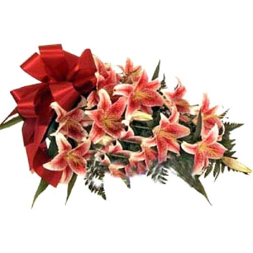 Stunning bouquet of fresh, wrapped stargazer lilie......  to bago