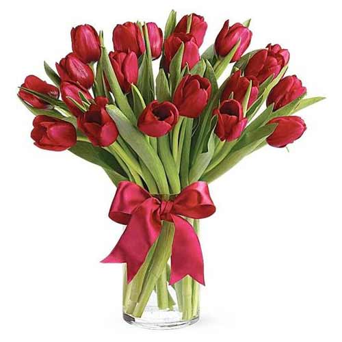 Celebrate the season with beautiful 10 Tulips! To ......  to flowers_delivery_batangas_philippine.asp