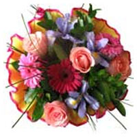 Here is an overwhelming display of beauty. Reminis......  to azov_florists.asp