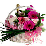 Order this Energetic New Deluxe Gourmet Gift Hampe......  to agryz_florists.asp