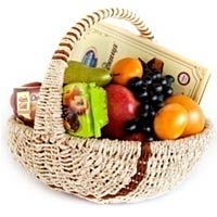This basket includes Oranges, apples, pears, grape......  to novotroitsk_florists.asp