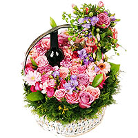 Memorable gift Fragrant pink roses and seasonal fl......  to gimhae
