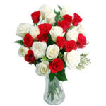 24 blended roses arranged in a clear glass vase......  to gimcheon
