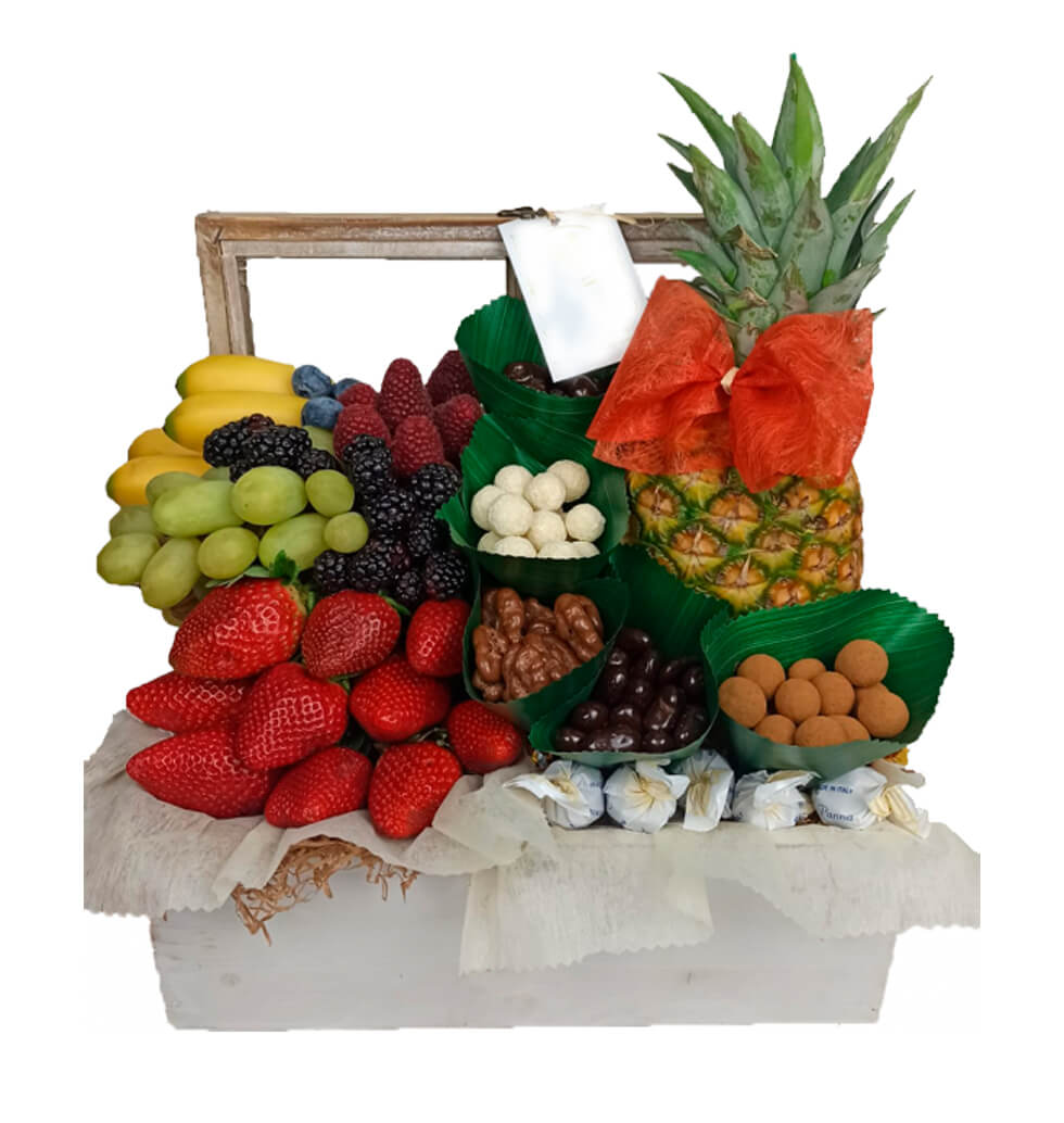 This basket of fresh fruits and other delicacies i......  to Valladolid_spain.asp