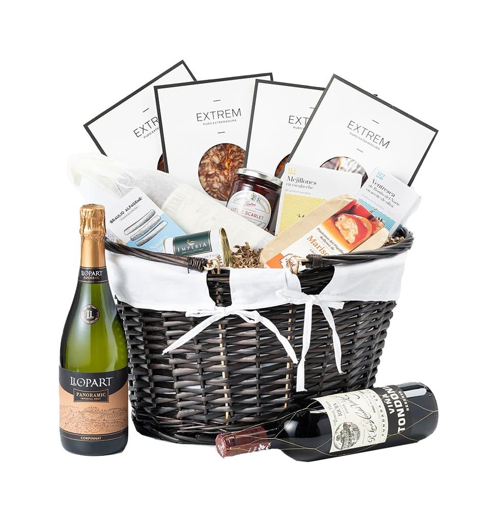 This basket is a celebration of all things Wine, J......  to Pontevedra_spain.asp