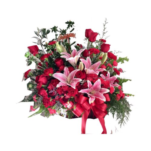 Romance and luxury are yours in this beautiful flo......  to phrae_florists.asp