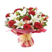 Let your loved ones blush in the colors this Charm......  to clacton_florists.asp
